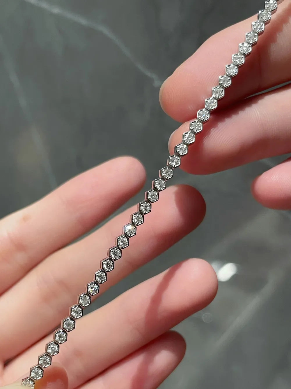 Camelia Jewelry Real 18K Solid White Gold AU750 Jewelry Natural Diamonds 1.40carat Hexagonal Honeycomb Tennis Bracelets for Women Gift