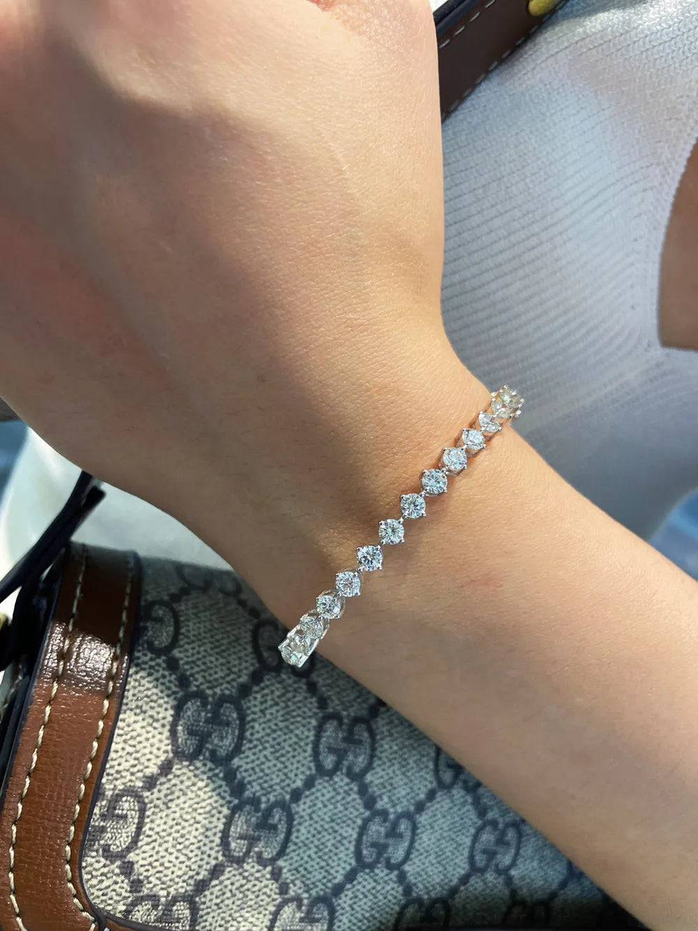 Camelia Jewelry Classic Real 18K Solid White Gold AU750 Jewelry Four Claw Natural Diamonds 3.0carat Bangles Bracelets for Women Gift